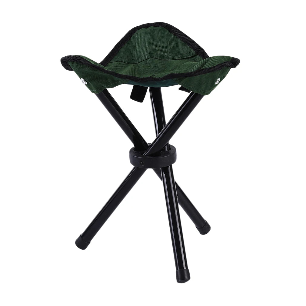tabouret-pliant-trois-pieds-vert